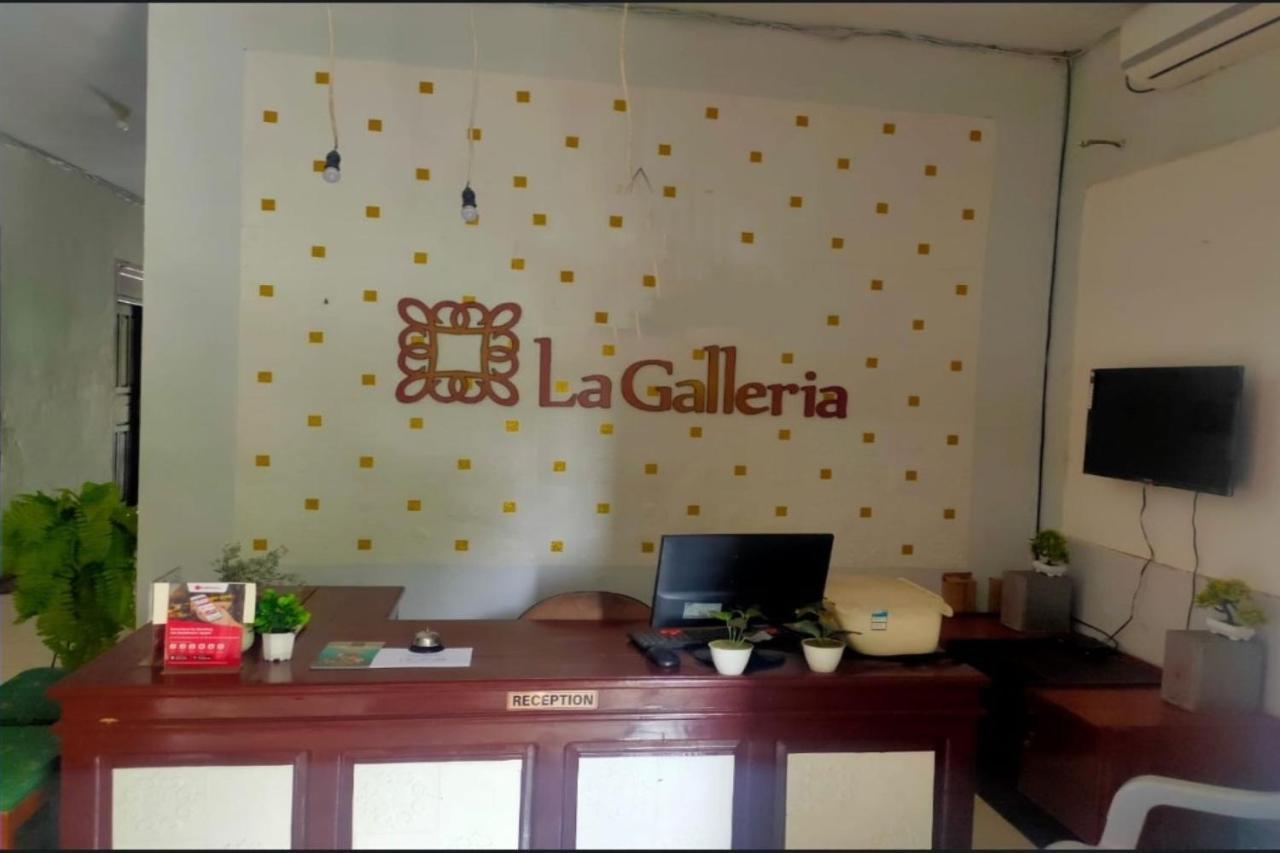 Oyo 91179 Hotel Lagalleria Sumenep Ngoại thất bức ảnh