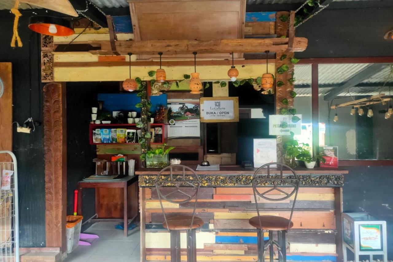 Oyo 91179 Hotel Lagalleria Sumenep Ngoại thất bức ảnh