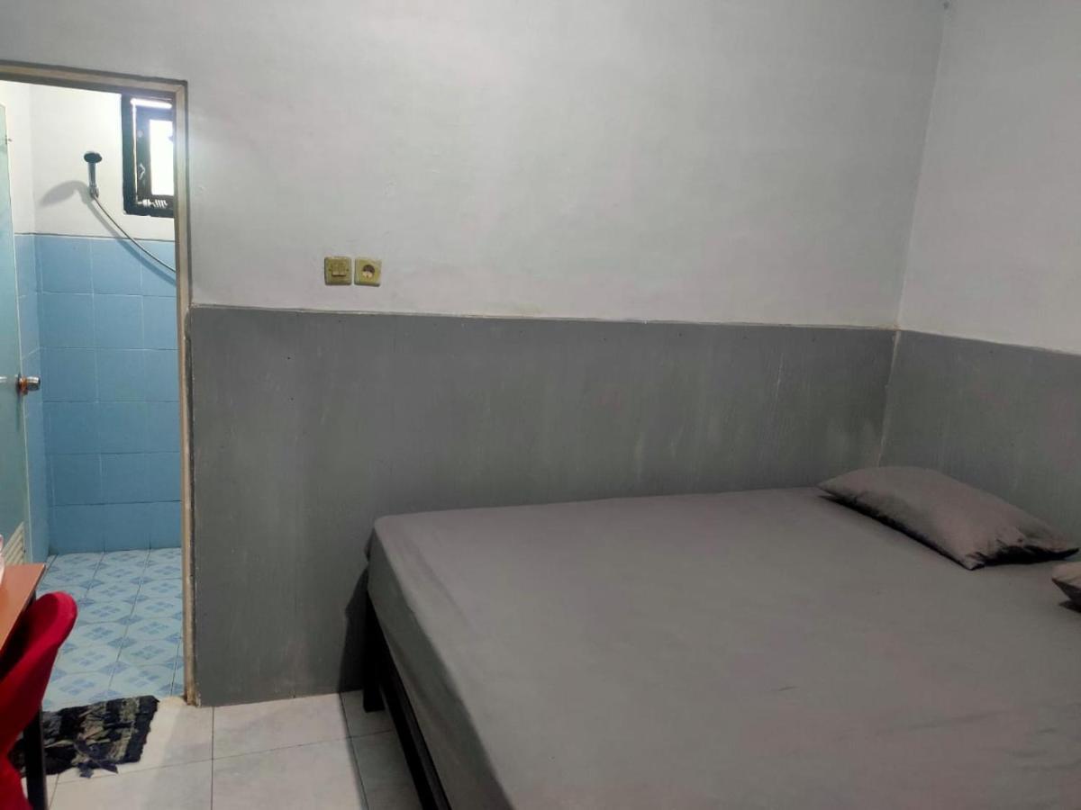Oyo 91179 Hotel Lagalleria Sumenep Ngoại thất bức ảnh