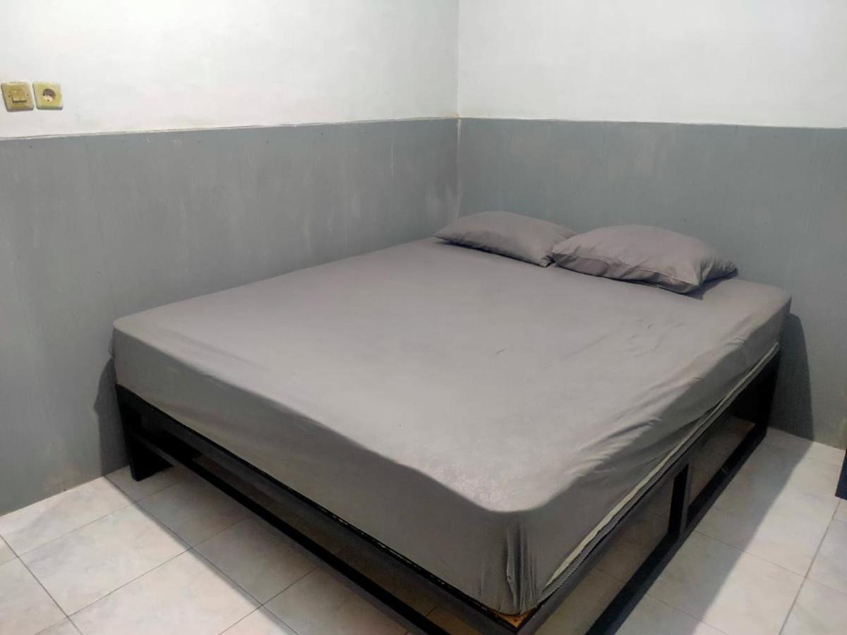 Oyo 91179 Hotel Lagalleria Sumenep Ngoại thất bức ảnh