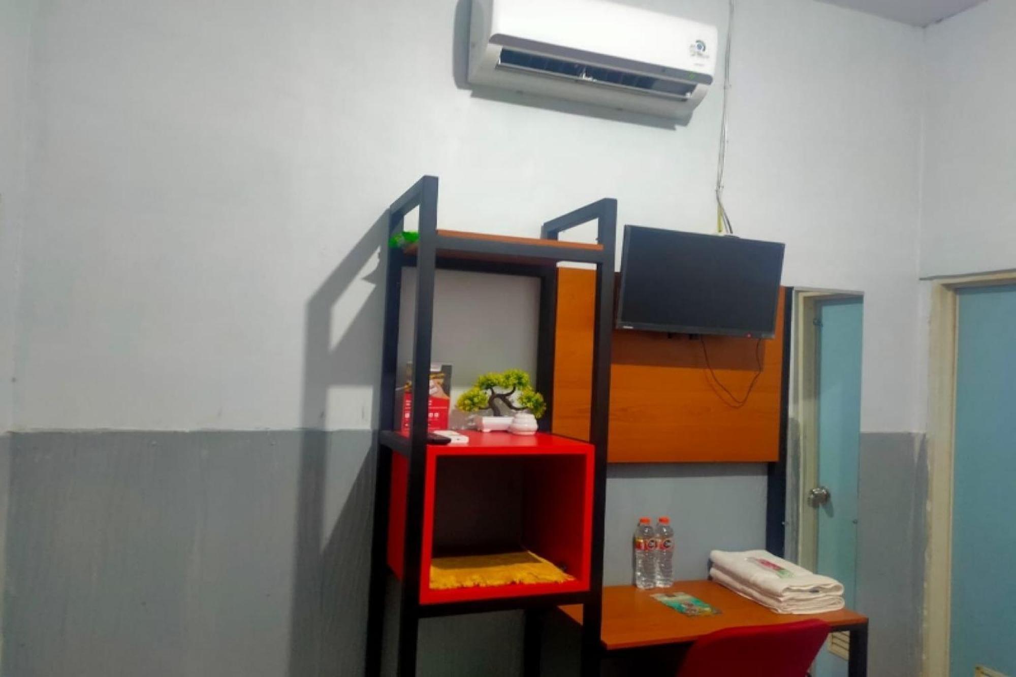 Oyo 91179 Hotel Lagalleria Sumenep Ngoại thất bức ảnh